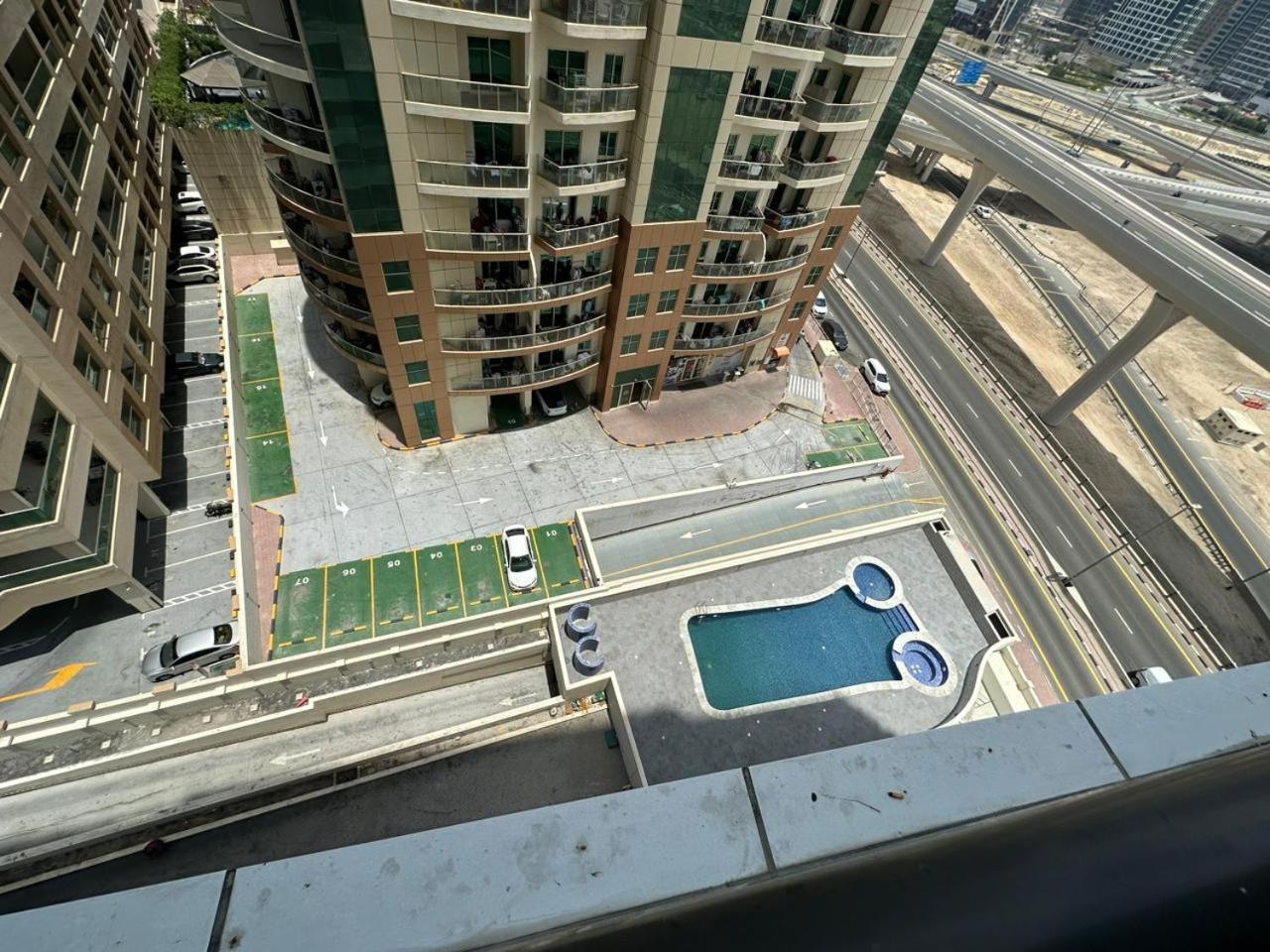 Privatunterkunft Private With Curtains In Marina & Blue Water